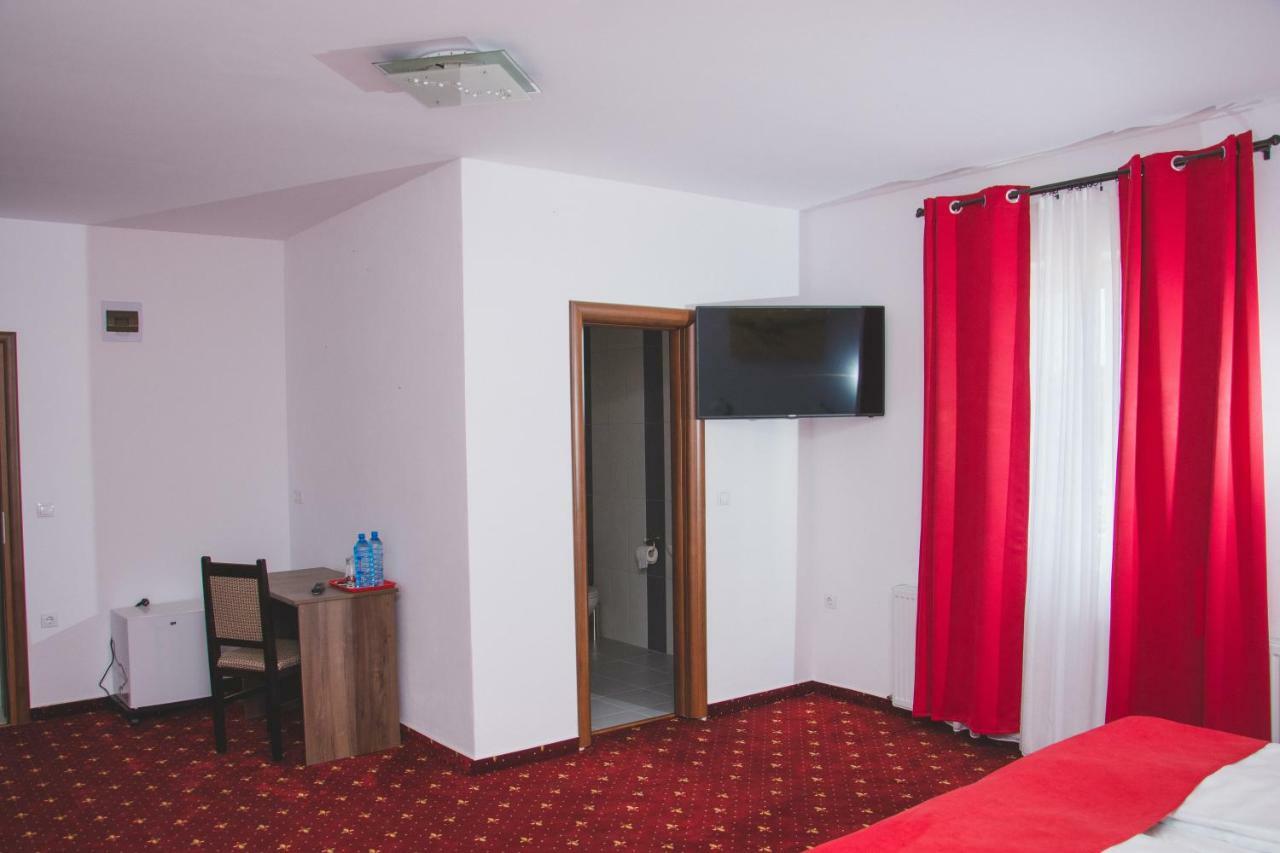 Pensiunea Iliada Sibiu Luaran gambar